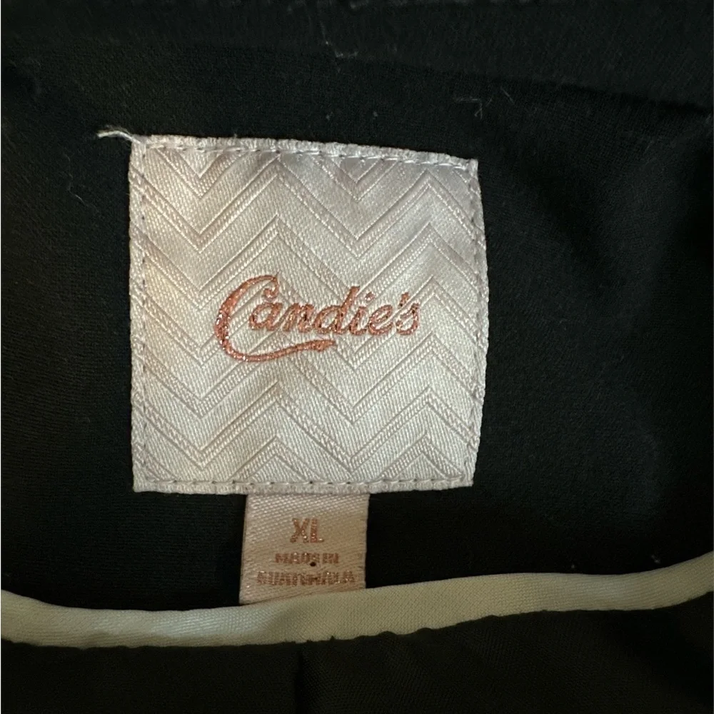 Retro EUC Candies 90’s‎ Blazer with shoulder pads, size XL​